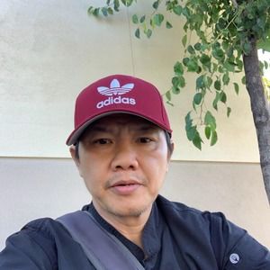 Meet your Posher, Ronilo